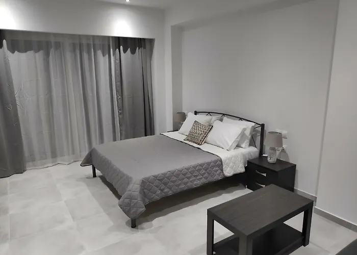 Aloni Corfu Benitses Apartmán *