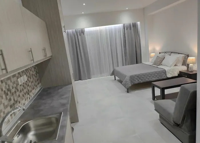 Aloni Corfu Benitses * Benitses (Corfu)