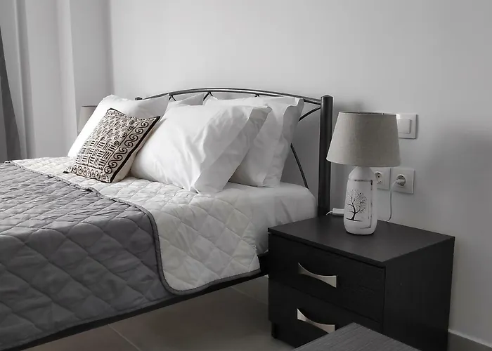 Aloni Corfu Benitses * Benitses (Corfu)